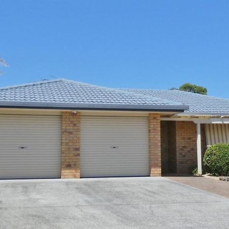 25 Admiralty Court, Yamba Villa Exterior photo